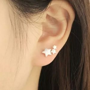 💚🍾Sterling silver three star earnings